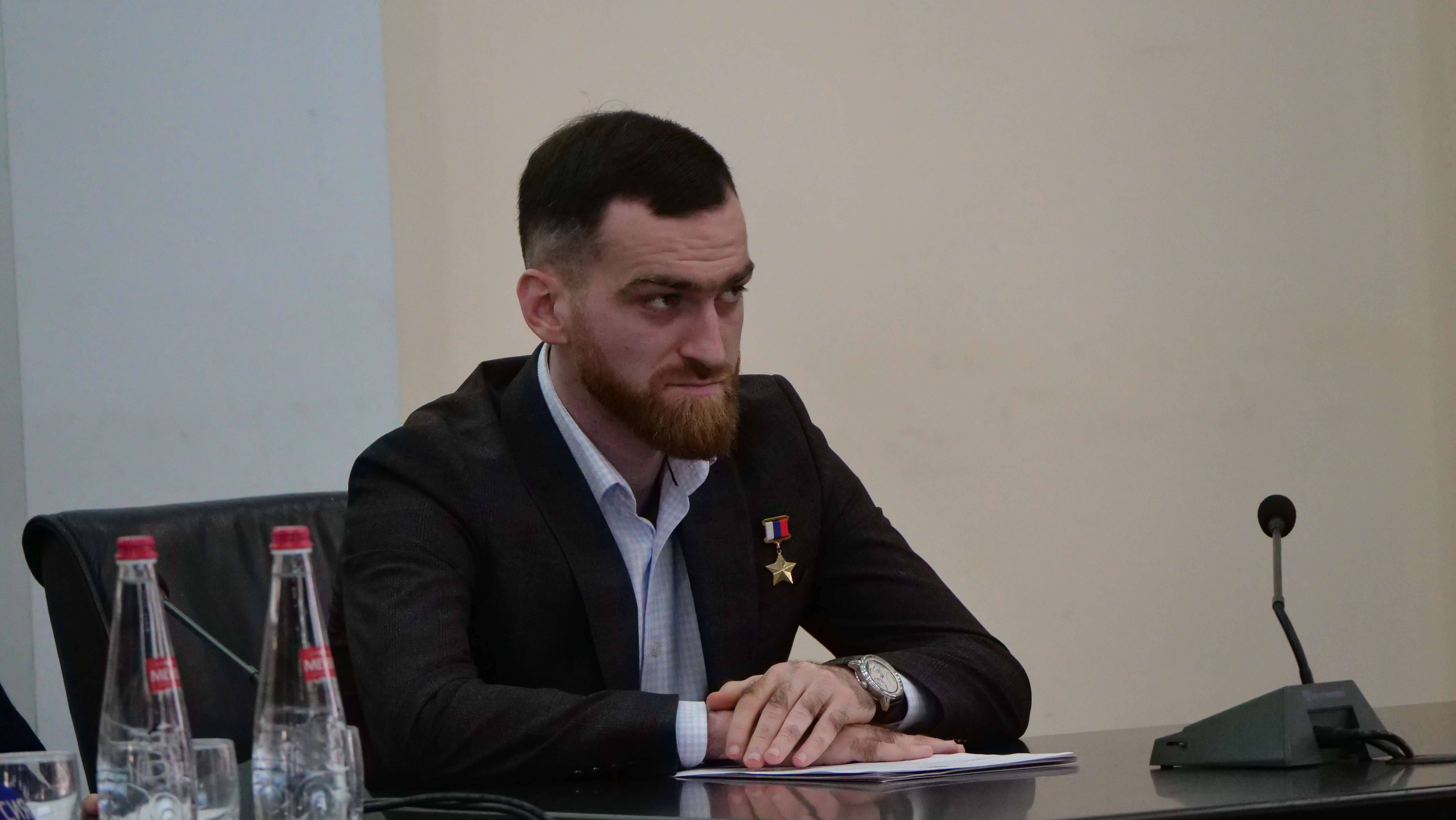 Темирлан Абуталимов принял участие в заседании Конгресса дагестанской интеллигенции в ДГУ